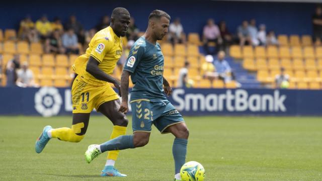 b体育下载-前国安32岁外援驰骋西乙 比埃拉30场首发制造18球